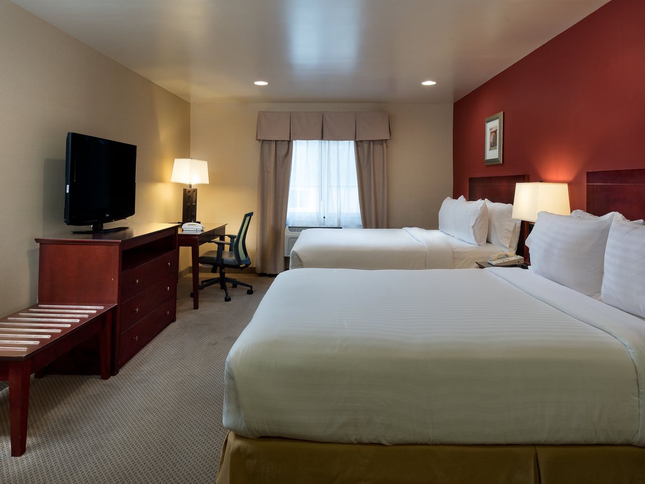 Holiday Inn Express Hotel & Suites Los Angeles Airport Hawthorne, an IHG Hotel