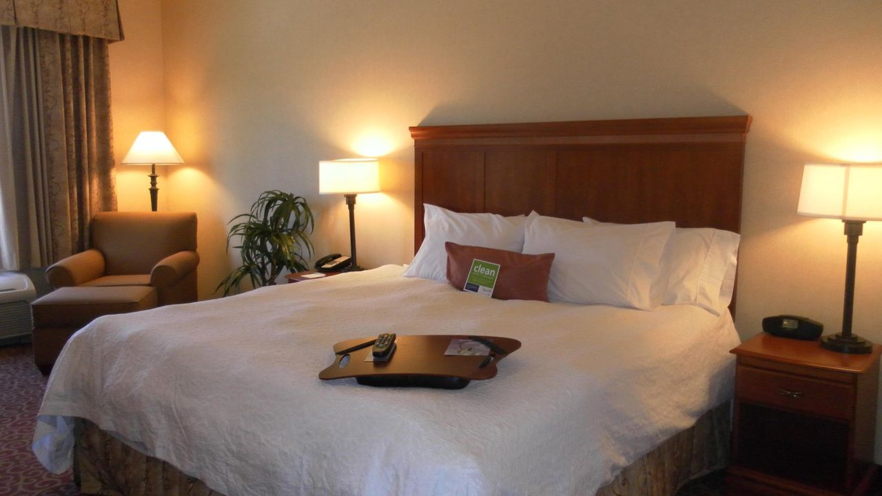 Hampton Inn & Suites Hemet