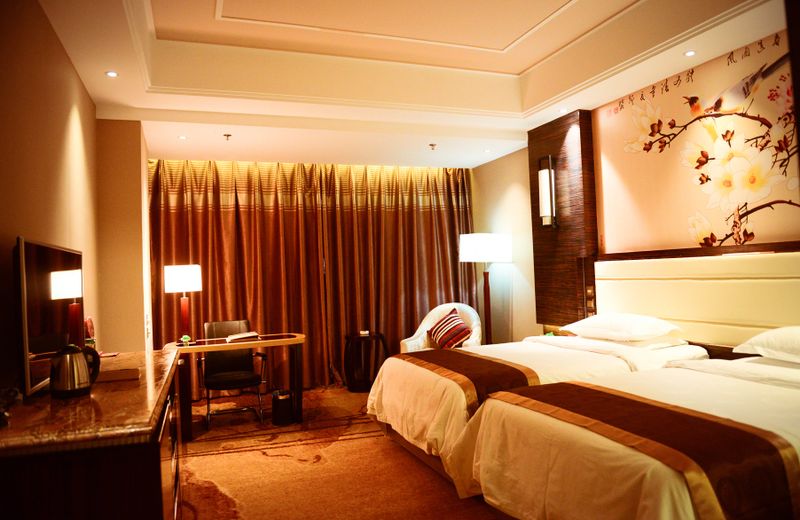Kunlun Hotel Zhongxin Street