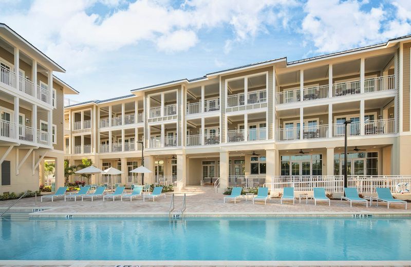 Waterline Marina Resort & Beach Club, Autograph Collection