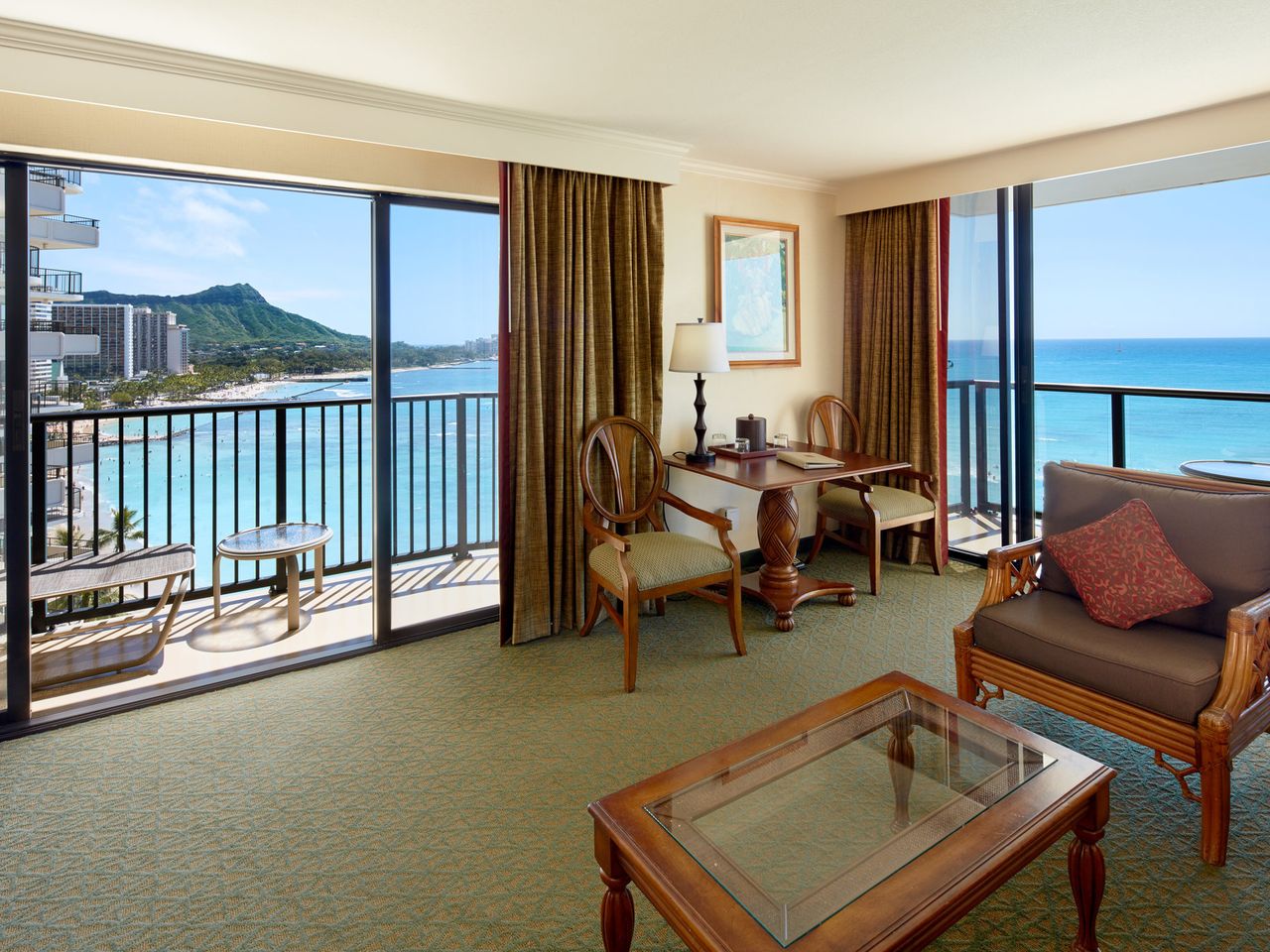 OUTRIGGER Waikiki Beach Resort