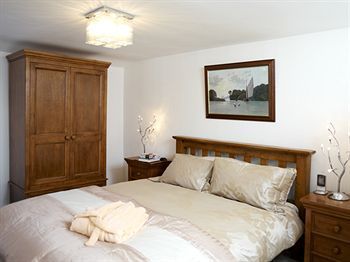 Pointers Guest House