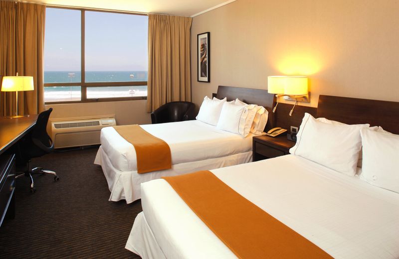 Holiday Inn Express - Iquique, an IHG Hotel