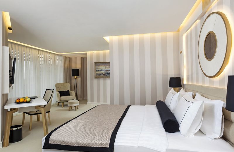 Ramada Hotel & Suites by Wyndham Istanbul- Sisli