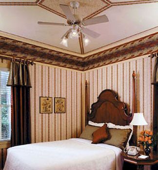 Historic Eureka Inn