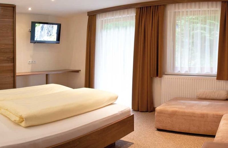 Hotel Edelweiss Superior