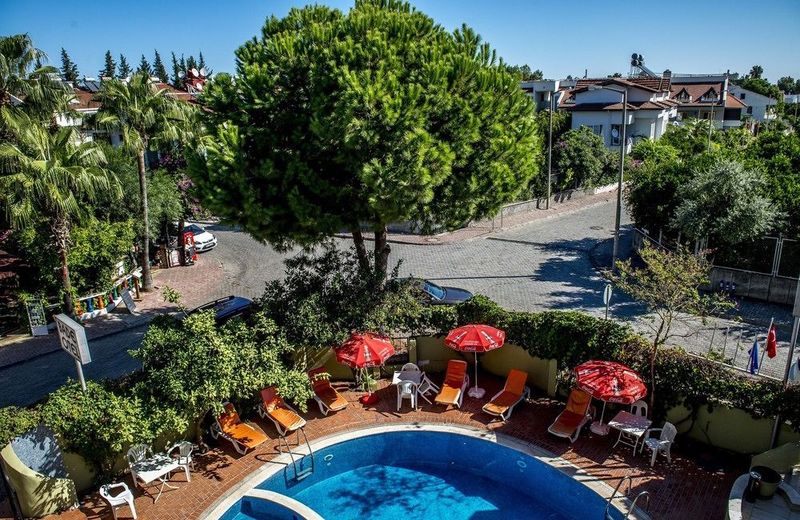 La Luna Pension