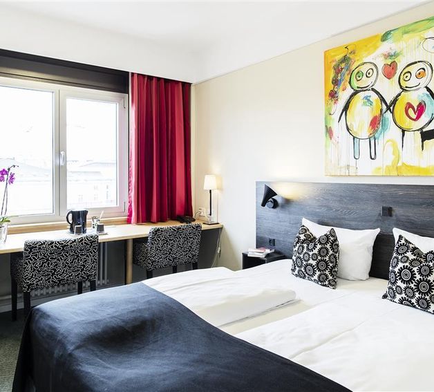 hotel-image