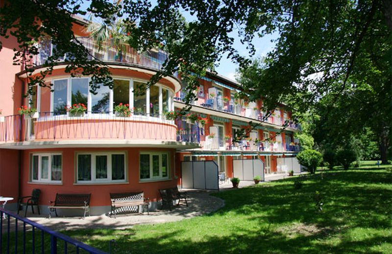 Eden Hotel