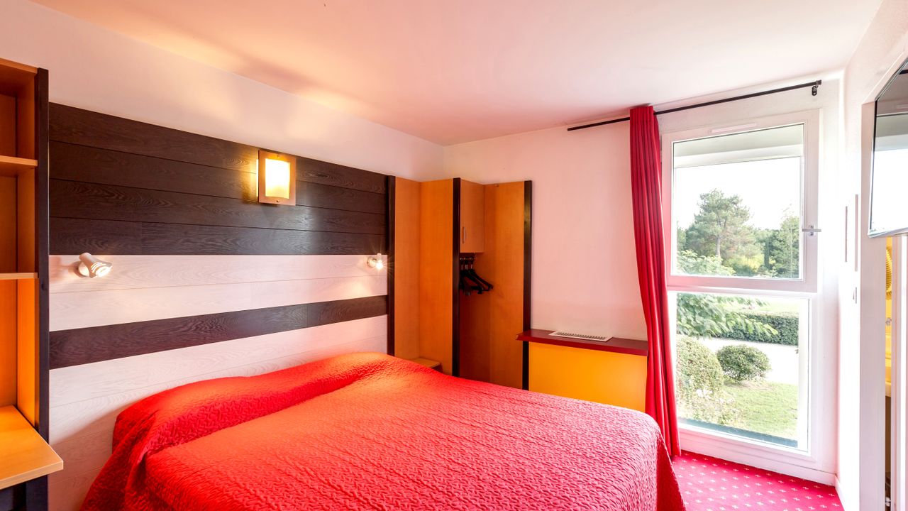 Logis Hotel Horus Restaurant Les Bruyeres