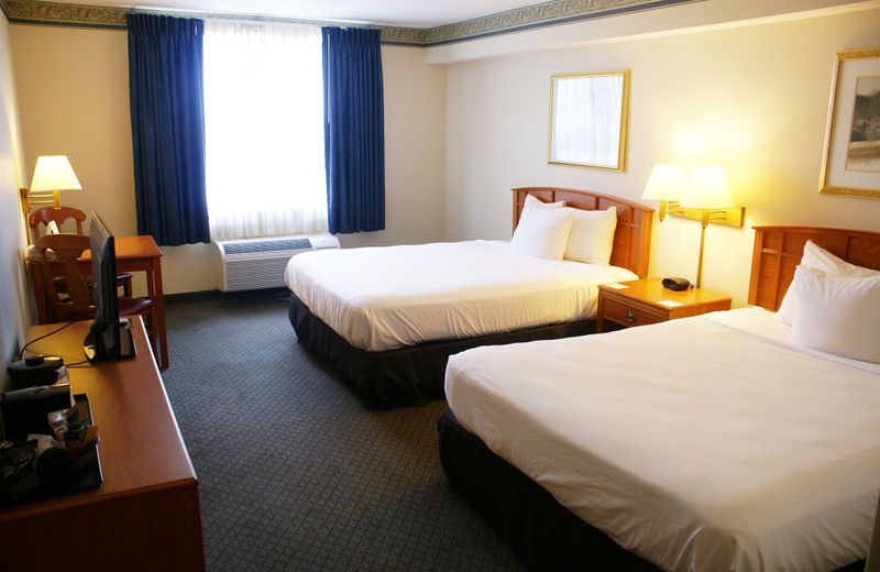 Country Inn & Suites by Radisson, Lansing, MI