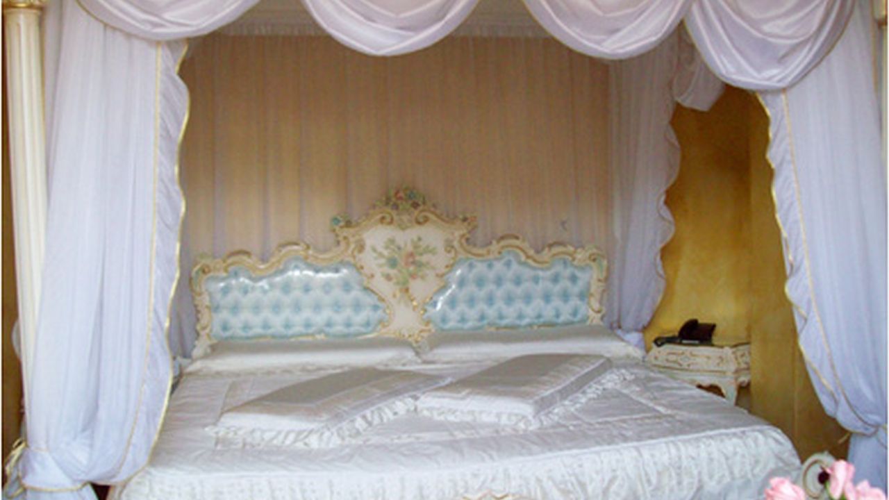 Happy Moments Resort Hotel