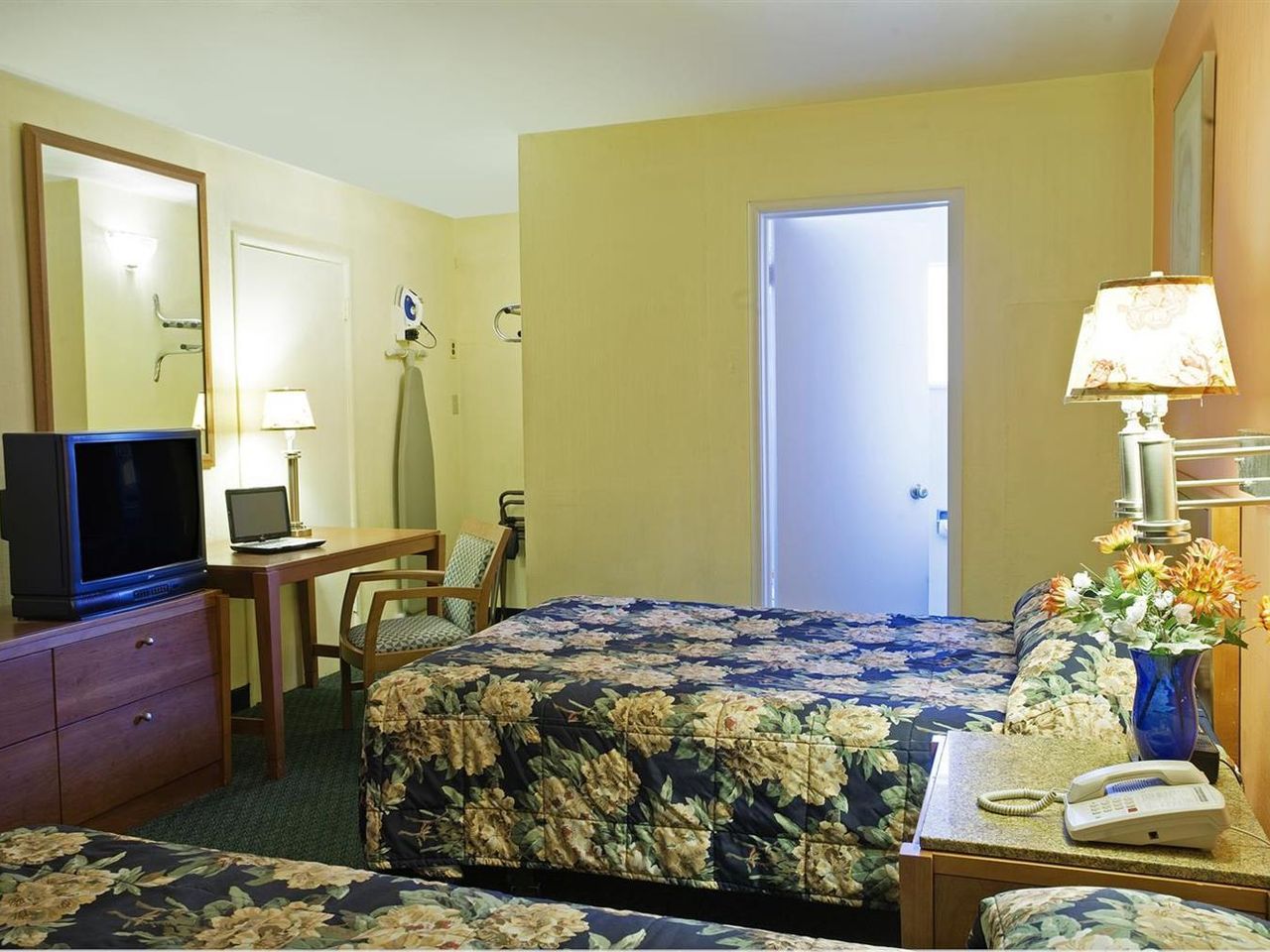 Americas Best Value Inn - Livermore