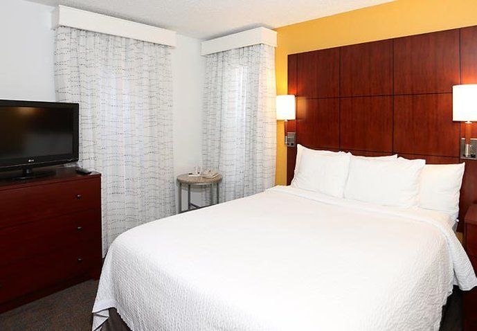 SenS Suites Livermore, SureStay Collection by Best Western