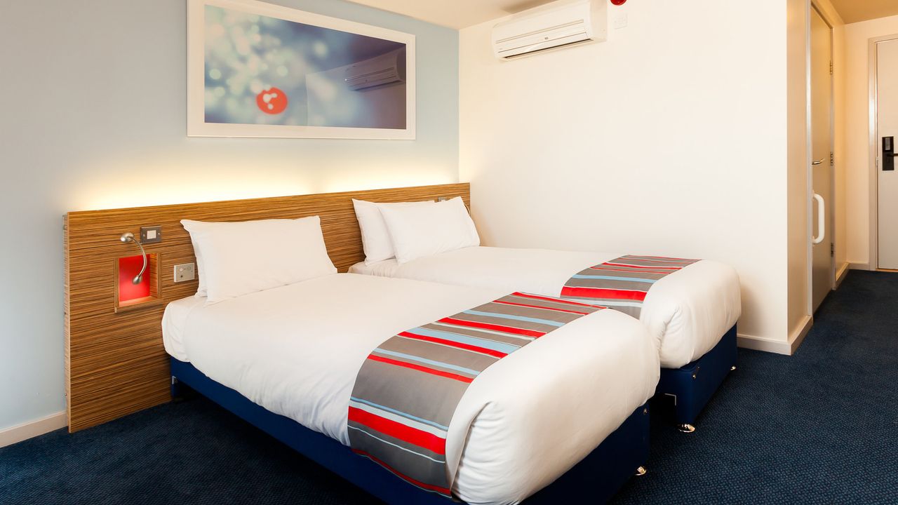Travelodge London Excel Hotel