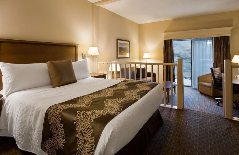 Best Western Plus Lamplighter Inn & Conference Centre