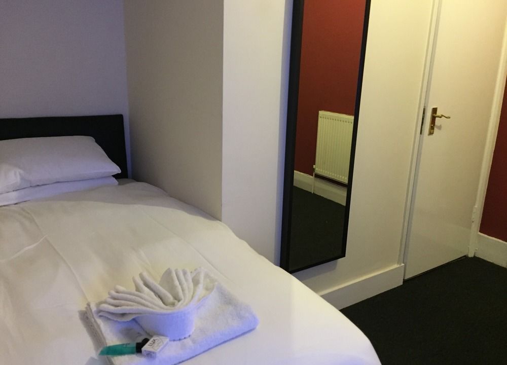 Stratford Hotel