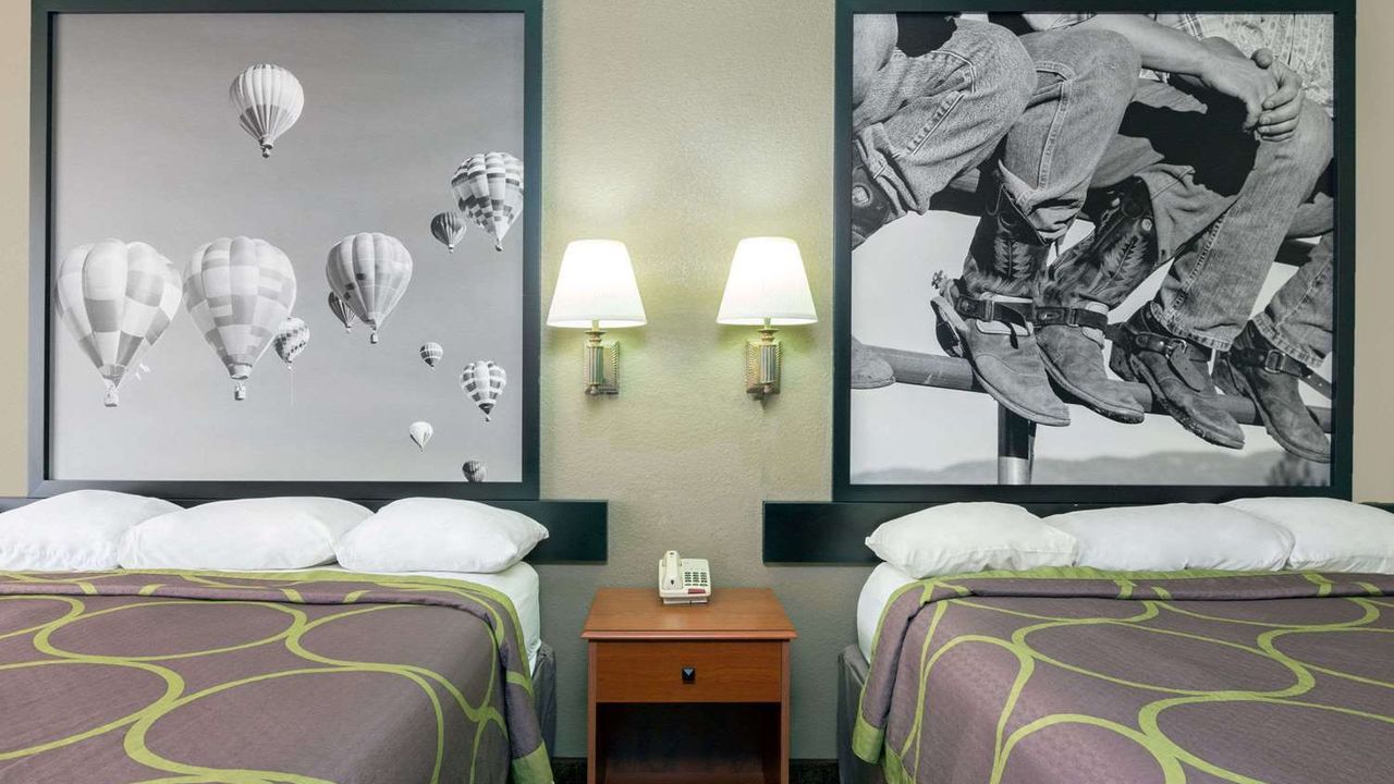 Super 8 by Wyndham Longview/North