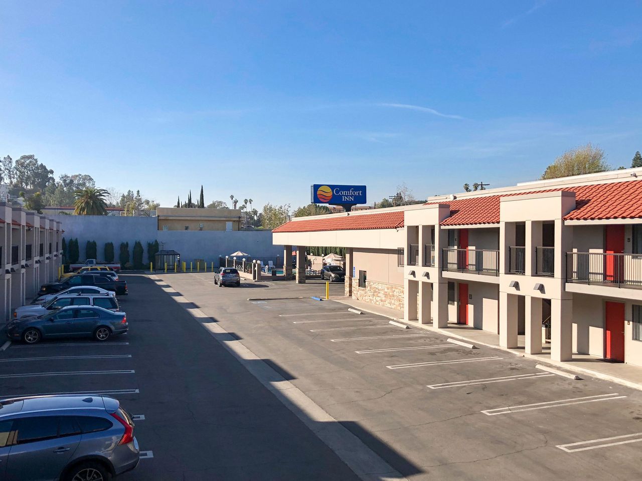 Comfort Inn Near Old Town Pasadena in Eagle Rock CA