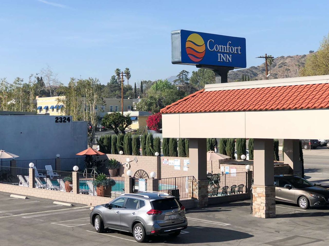 Comfort Inn Near Old Town Pasadena in Eagle Rock CA