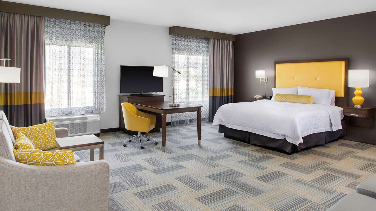 Hampton Inn & Suites Los Angeles/Hollywood