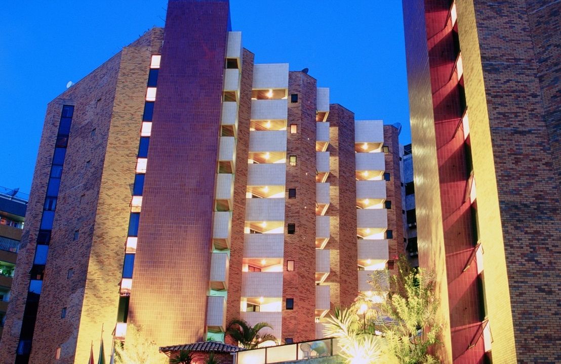 San Marino Suite Hotel