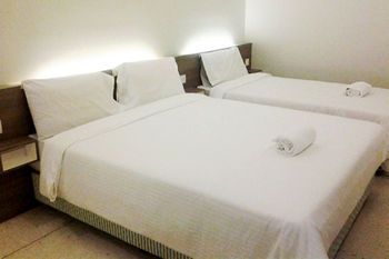 Qish Hotel