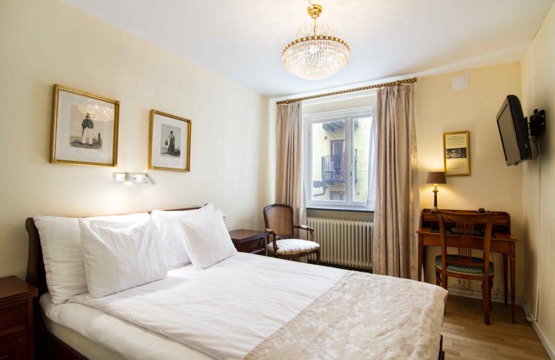 Mayfair Hotel Tunneln