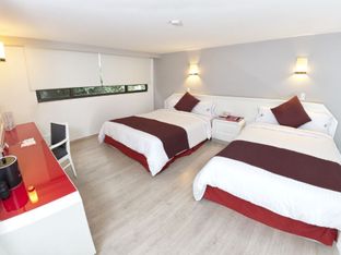 Hotel Image 1