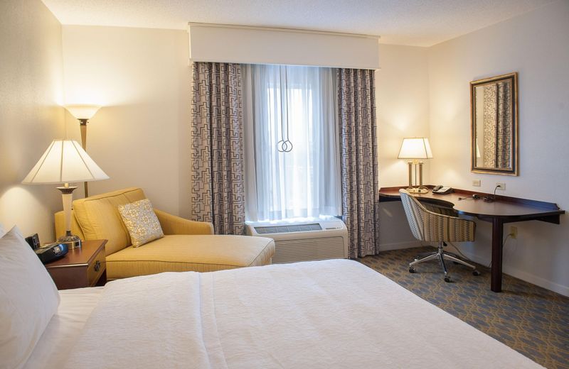 Hampton Inn & Suites Mobile - Downtown Historic District