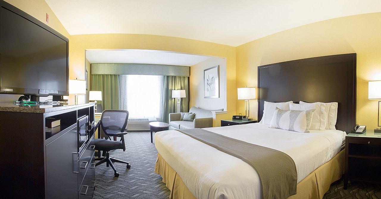 Holiday Inn Express Hotel & Suites San Jose-Morgan Hill, an IHG Hotel