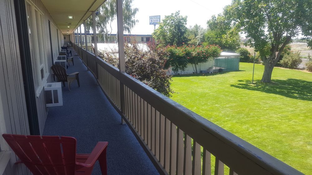 Outdoor Pictures 15
