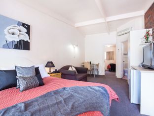 Hotel Image 1