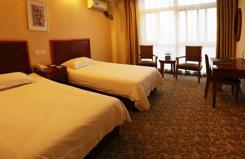 GreenTree Inn Jiangsu Nantong Development District Middle Road Business Hotel