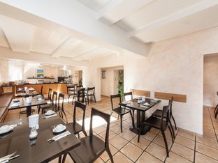 Hotel Image 5