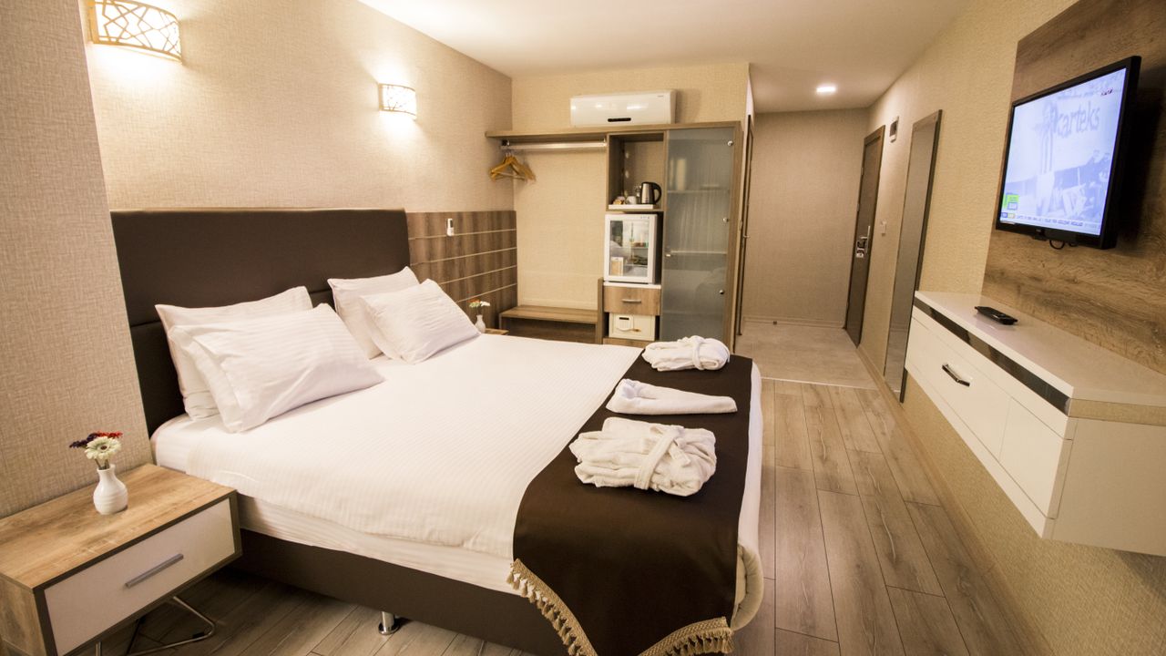 Hotel Business Han