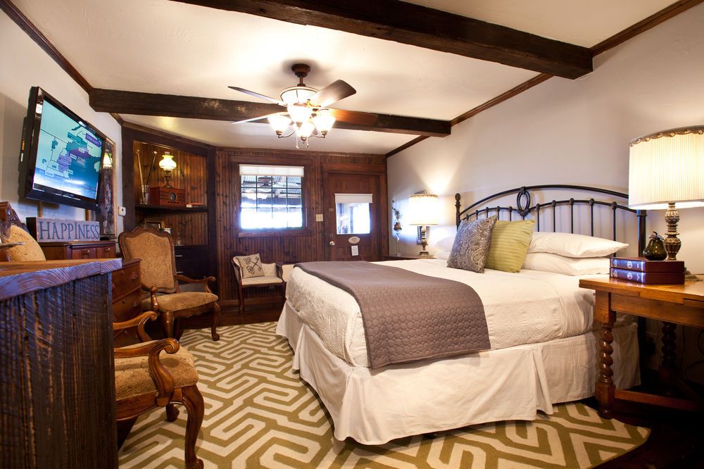 Gruene River Inn