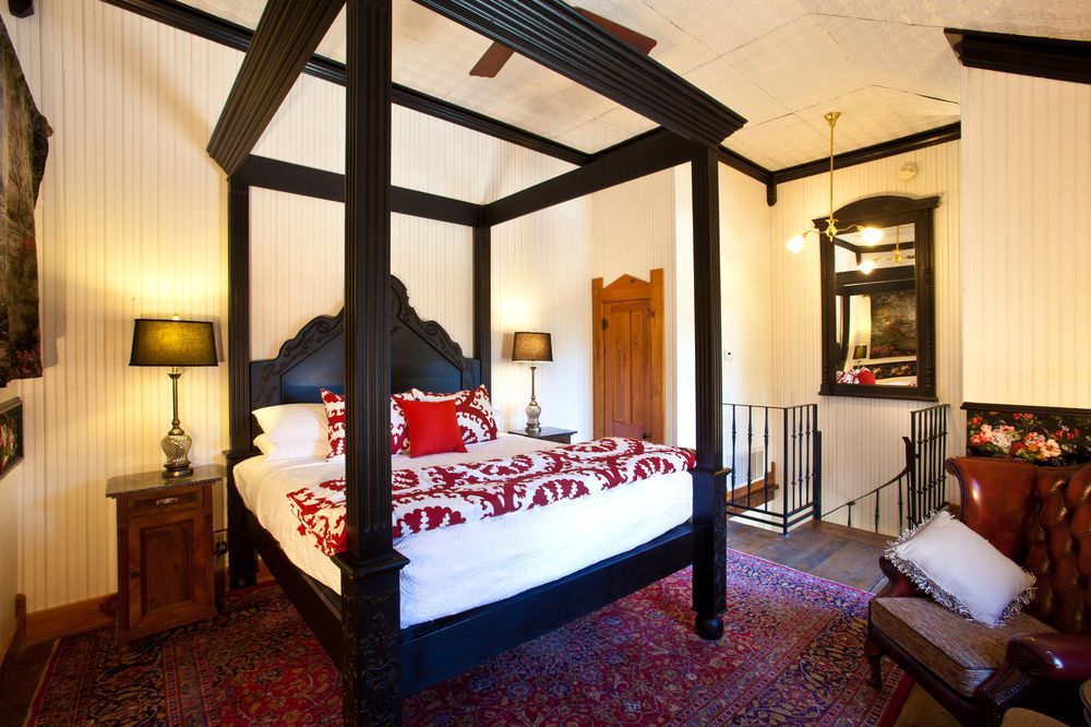 Gruene River Inn