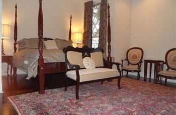 Audubon Park House Bed and Breakfast