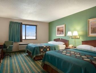 Coratel Inn & Suites New Richmond
