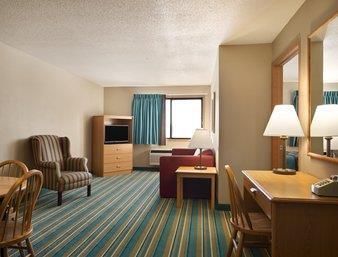 Coratel Inn & Suites New Richmond