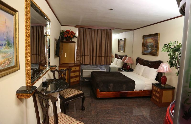 Louvre Hotel NYC