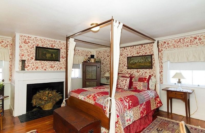 Clark Currier Inn