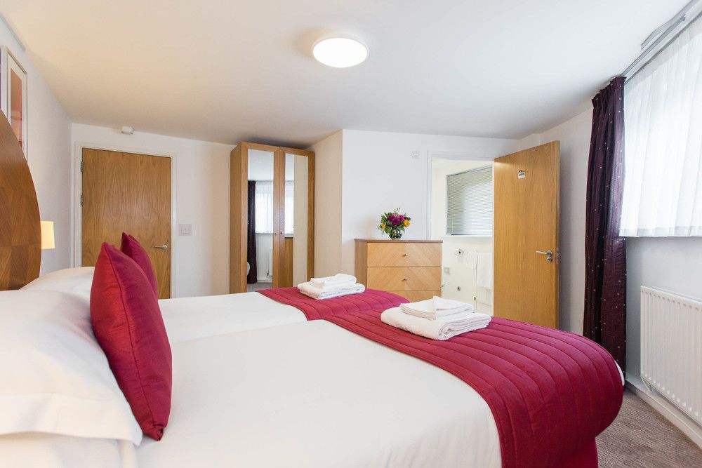 PREMIER SUITES Newcastle