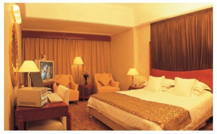 MANDARIN PROSPEROUS HOTEL