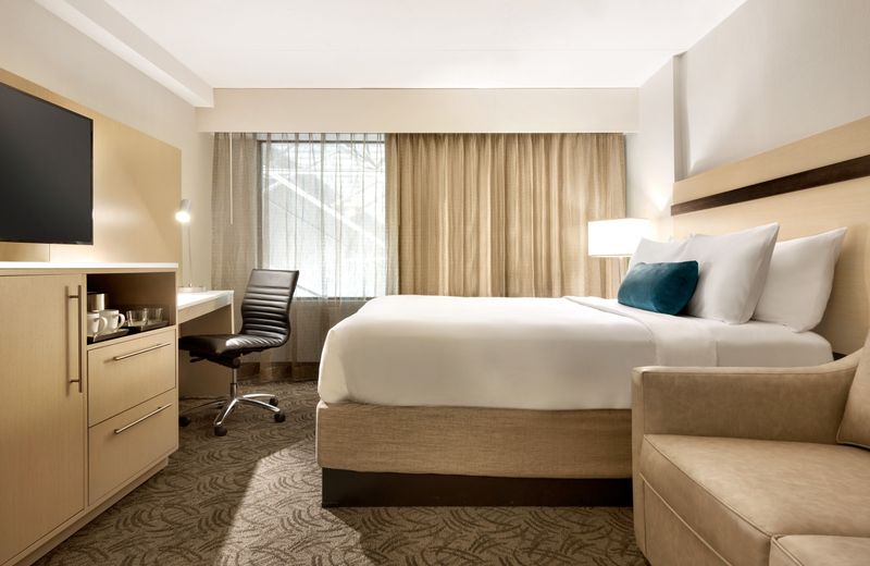 Holiday Inn - Bloomington - Normal, an IHG Hotel
