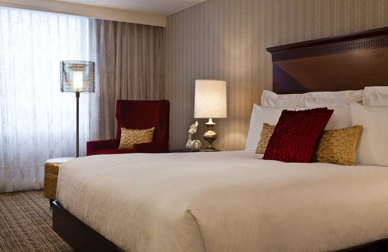 Renaissance Chicago North Shore Hotel