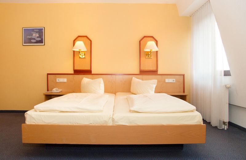 Montana Hotel