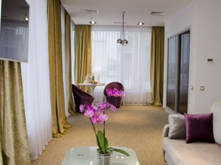 Hotel Image 1