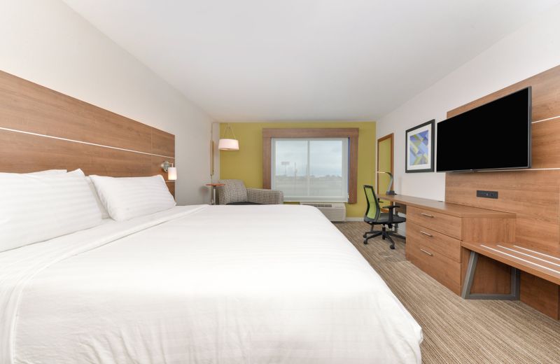 Holiday Inn Express & Suites - Ogallala, an IHG Hotel